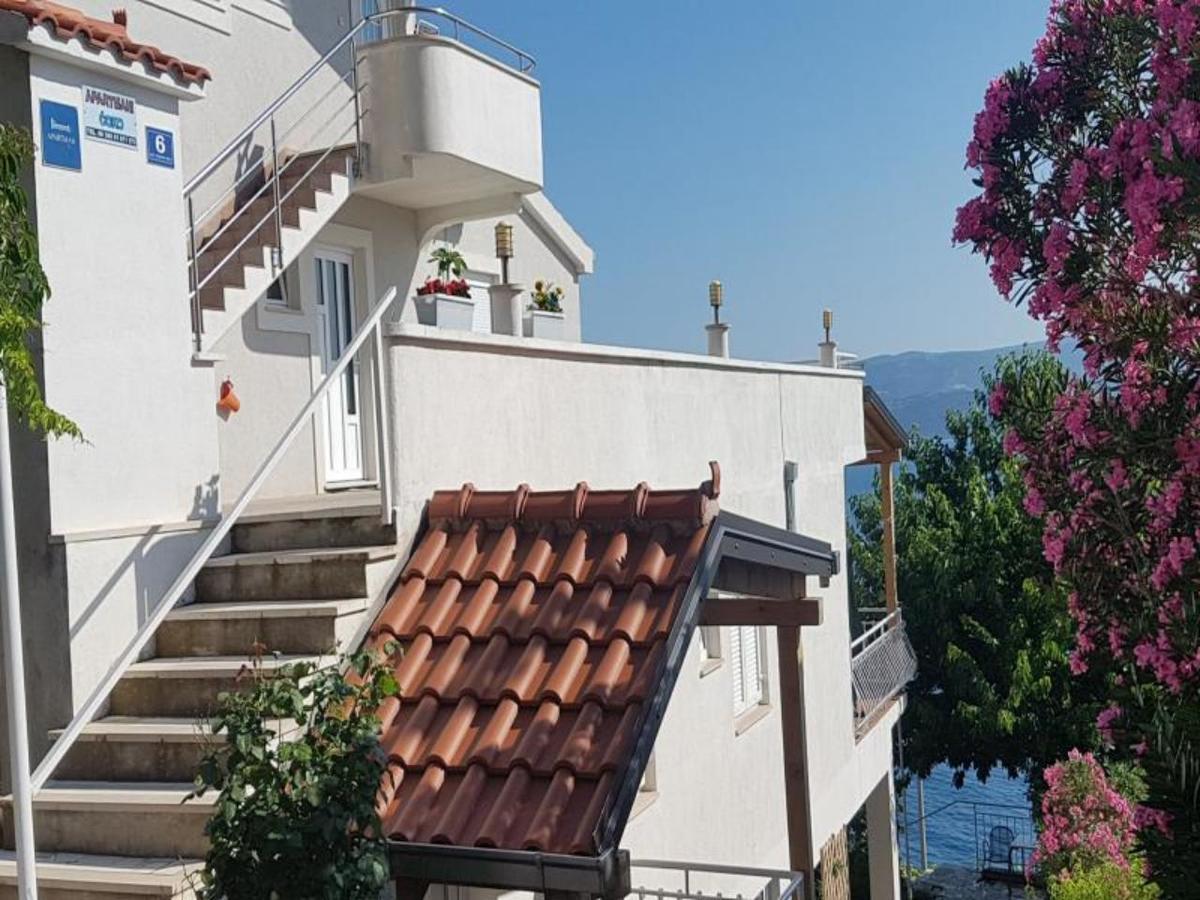 Apartments Coko Omis Luaran gambar